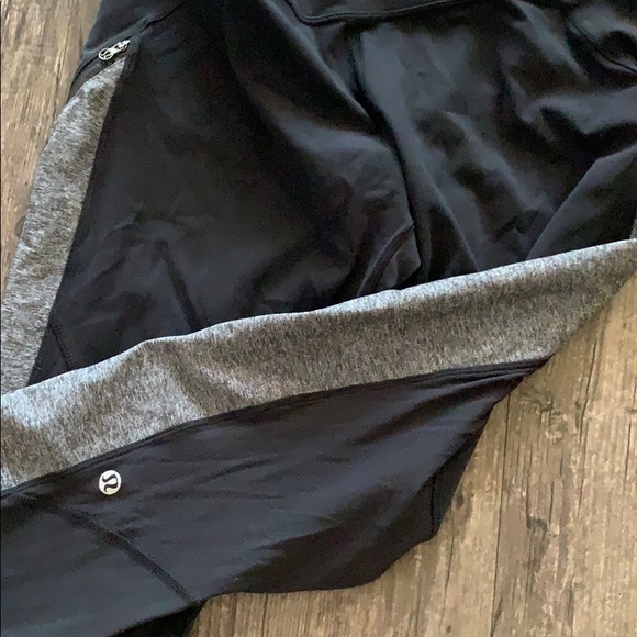 Lululemon luxtreme legging - Picture 4 of 6